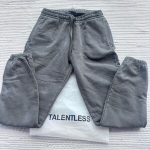 Talentless Women’s Premium Sweatpants Joggers Gray Size M New